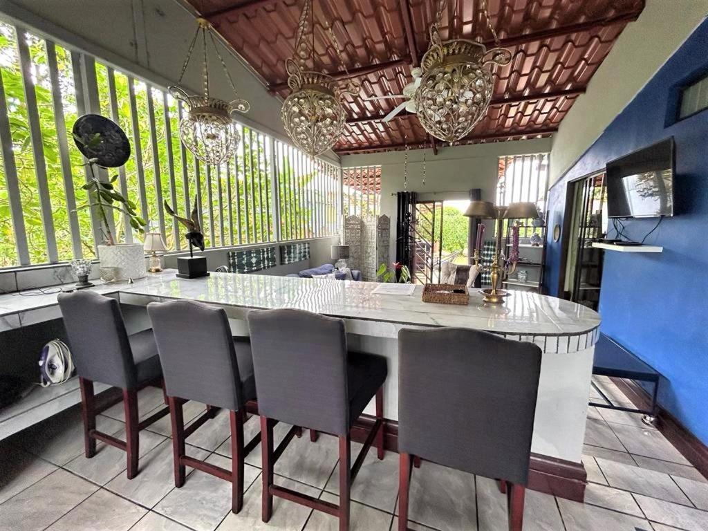 Casa Sophia 3 Listings Apartment 1 Or Apartment 2 Separately Or Apt 1 And 2 Together All With Fo Internet Guápiles Exteriér fotografie